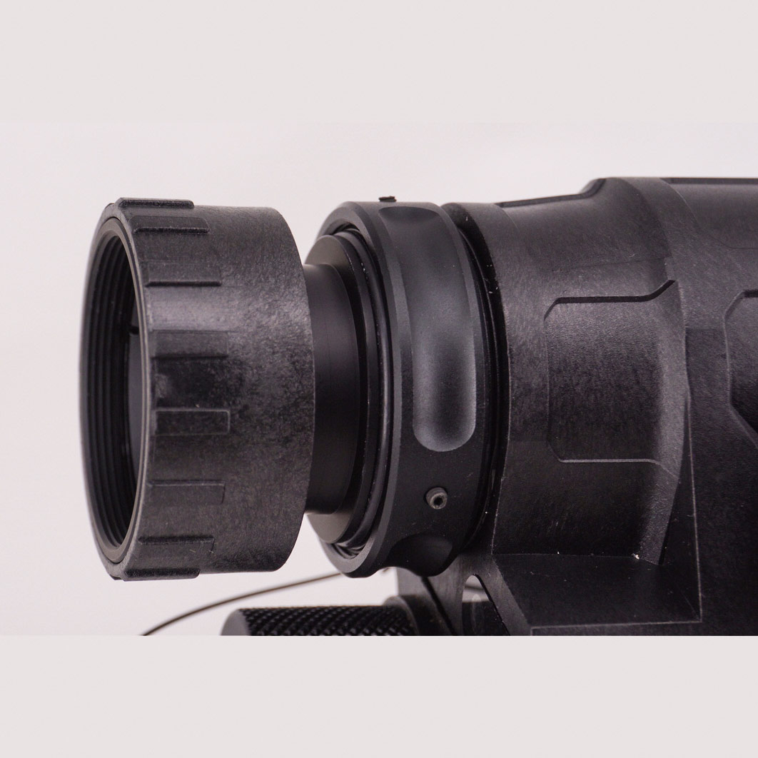 Hooggevoelig 40 °   1X PVS14 n - Monocular Night Vision recensie en prijs